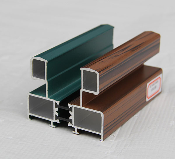 成都工業(yè)鋁型材廠家和你說與民用鋁型材的區(qū)別 成都工業(yè)鋁型材廠家和你說與民用鋁型材的區(qū)別